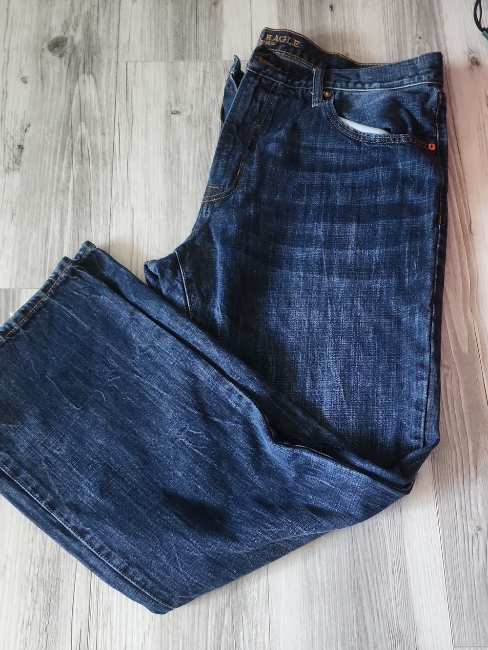 American Eagle Outfitters Men's Dark Blue Straight Jeans